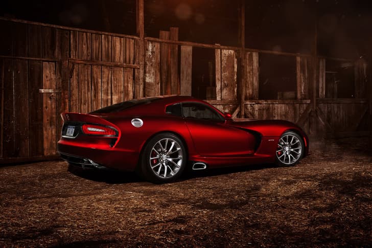 SRT Viper GTS revealed